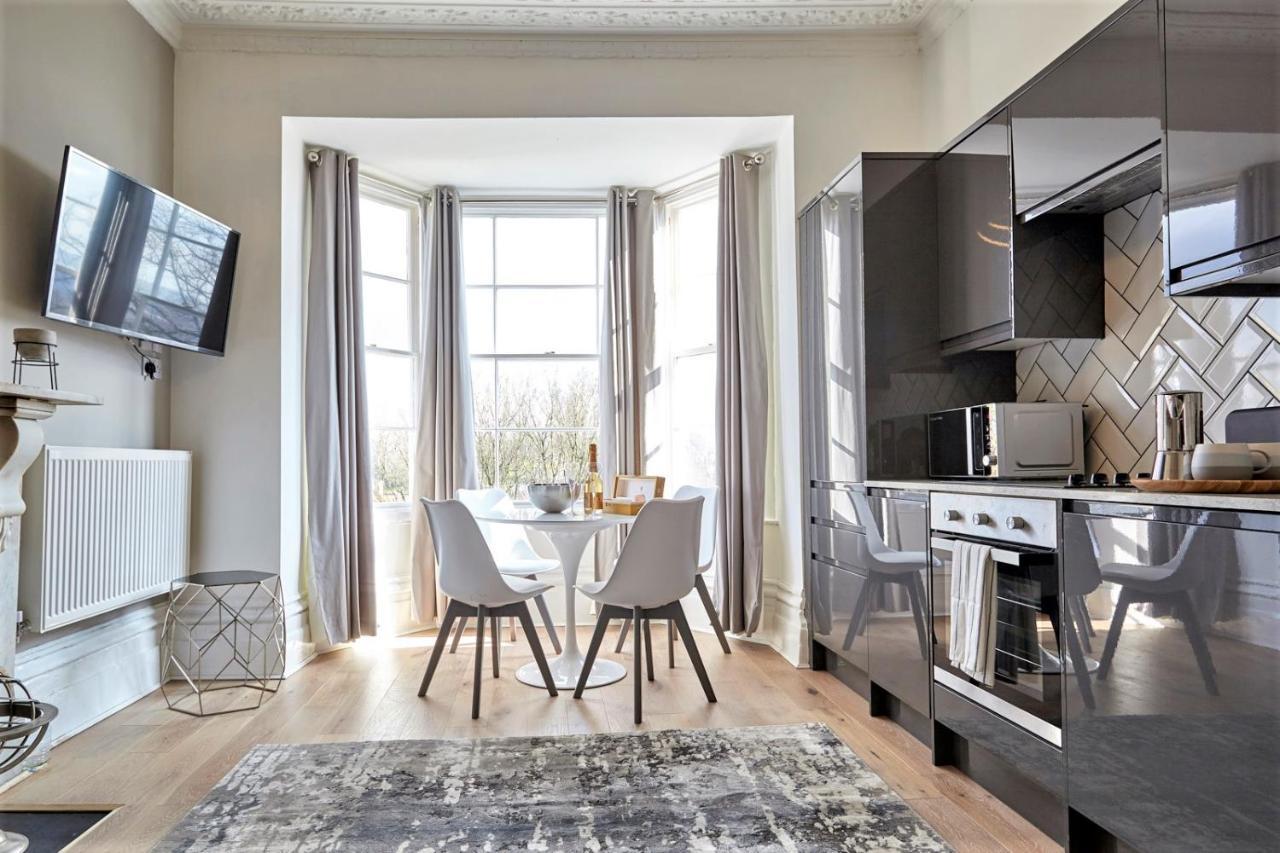 Dover Place - Your Apartment Bristol Buitenkant foto